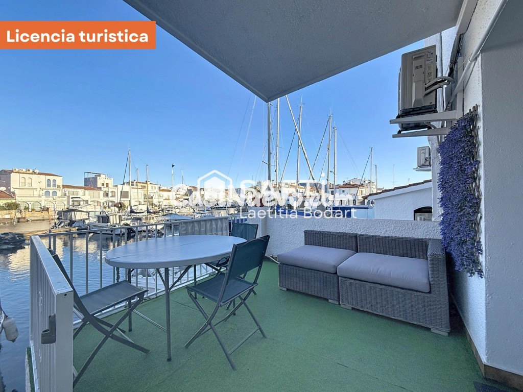 Encantador piso renovado con terraza y vistas al canal Empur - foto 3