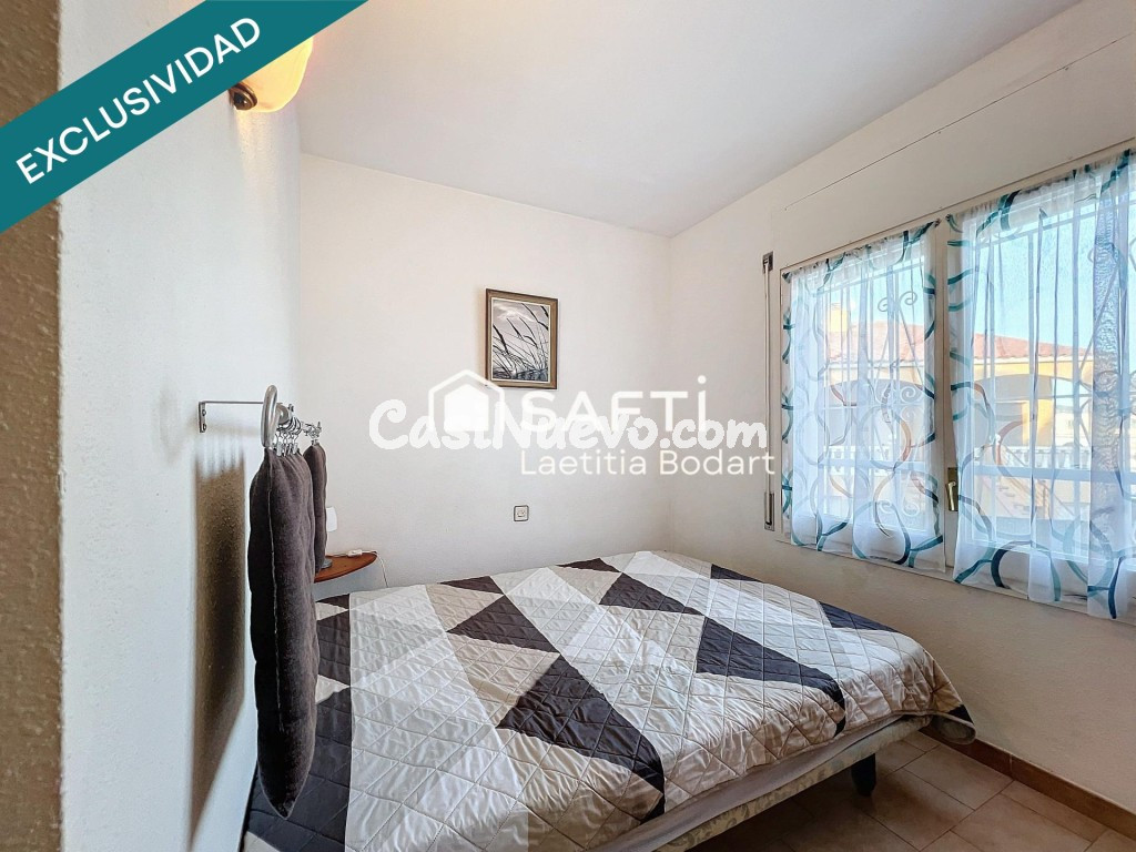 Casa adosada con gran garaje en Empuriabrava - foto 11