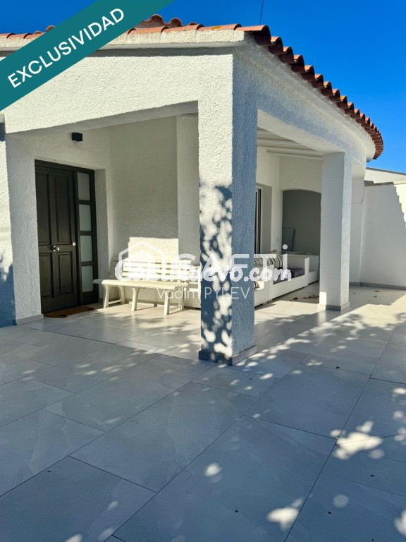 Encantadora casa en una de las mejores zonas de Empuriabrava - foto 6