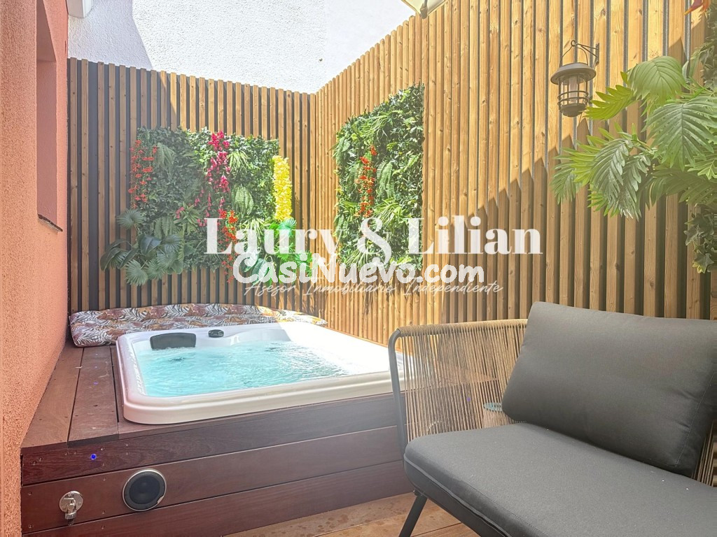 ¡Oportunidad! Casa de 4 habitaciones totalmente reformada en - foto 2