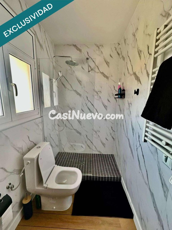 ¡Oportunidad! Casa de 4 habitaciones totalmente reformada en - foto 16