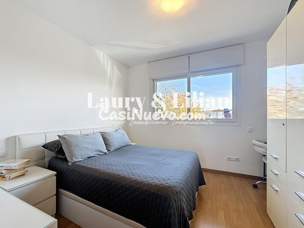 OPORTUNIDAD ÚNICA – Apartamento con parking, piscina y ascen - foto 9