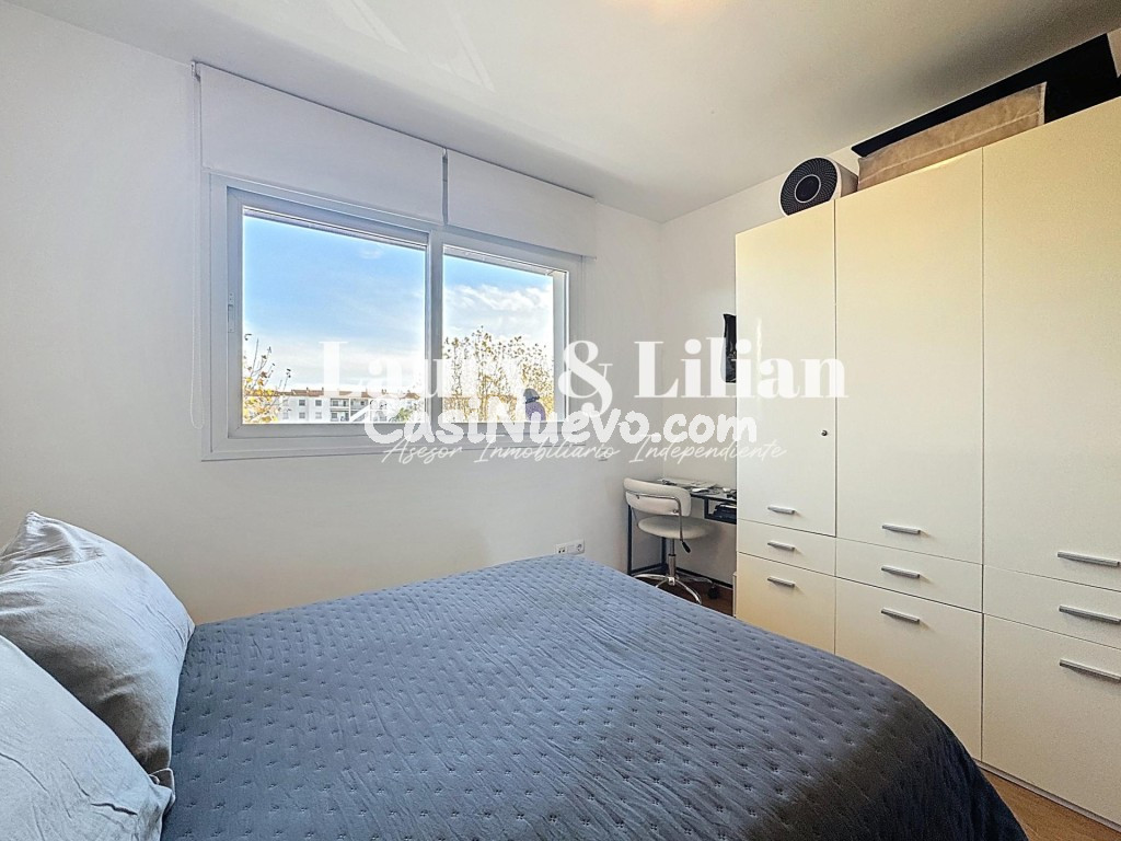 OPORTUNIDAD ÚNICA – Apartamento con parking, piscina y ascen - foto 11