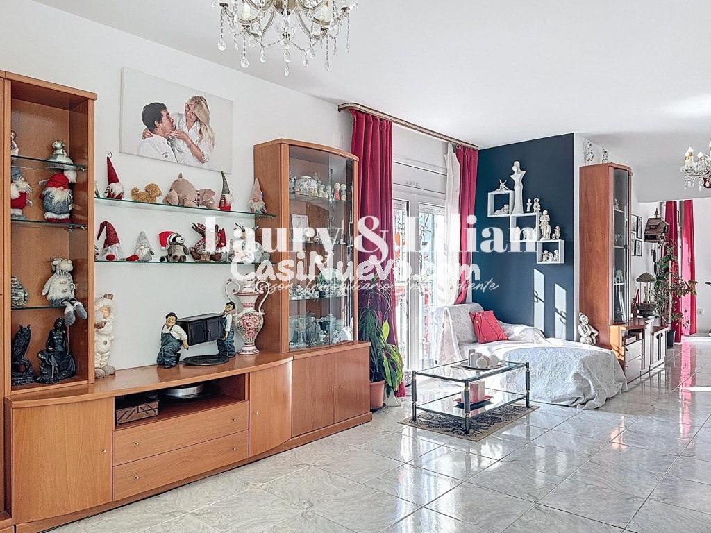 Oportunidad. Casa de dos pisos en el Montgrí. - foto 5