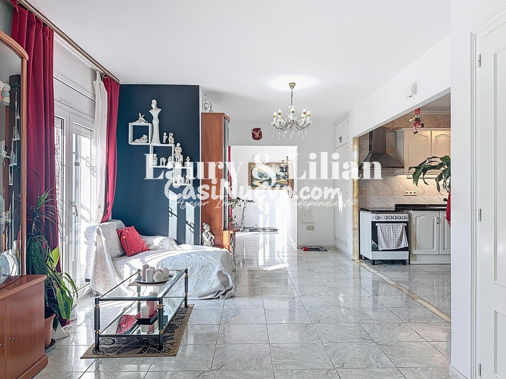 Oportunidad. Casa de dos pisos en el Montgrí. - foto 6