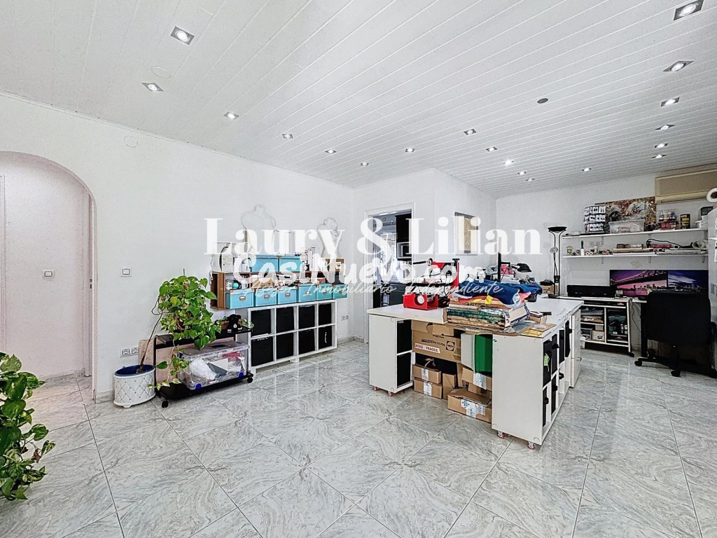 Oportunidad. Casa de dos pisos en el Montgrí. - foto 19