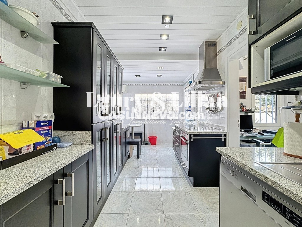 Oportunidad. Casa de dos pisos en el Montgrí. - foto 22