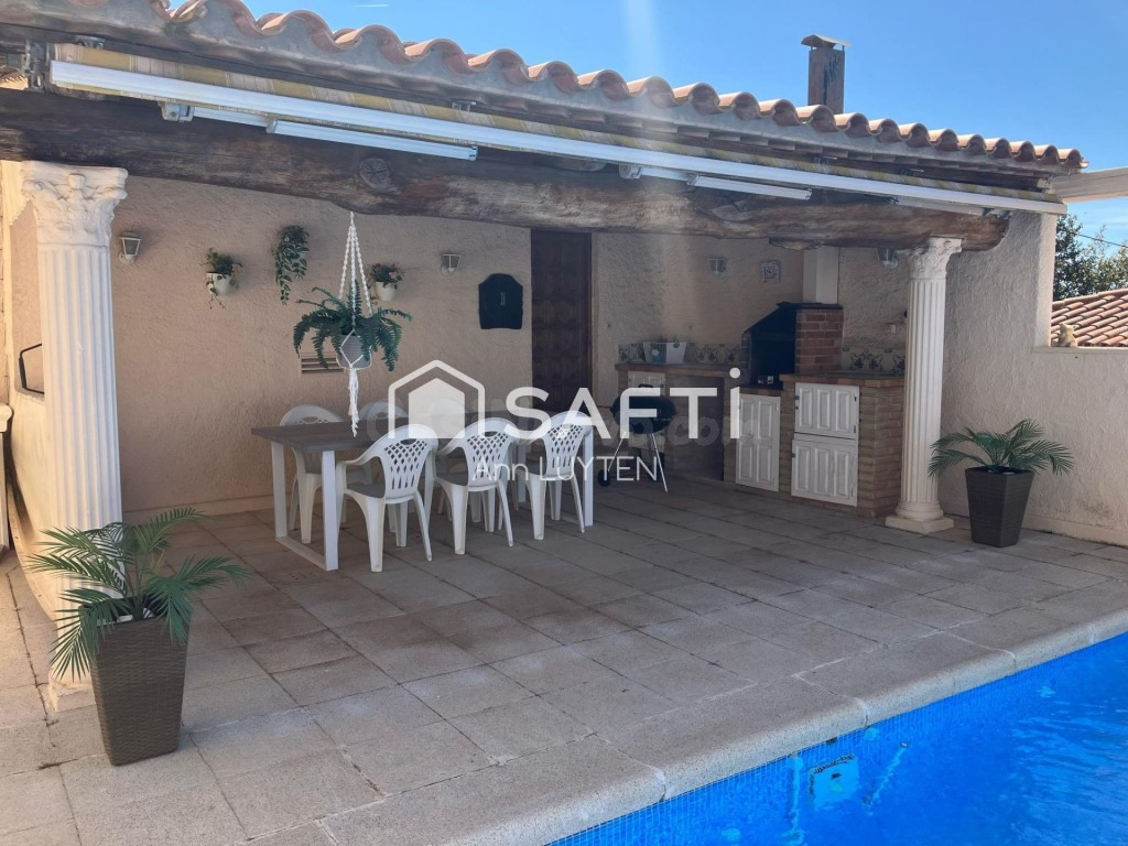 Casa con dos viviendas en venta Mas Fumats Roses - foto 2