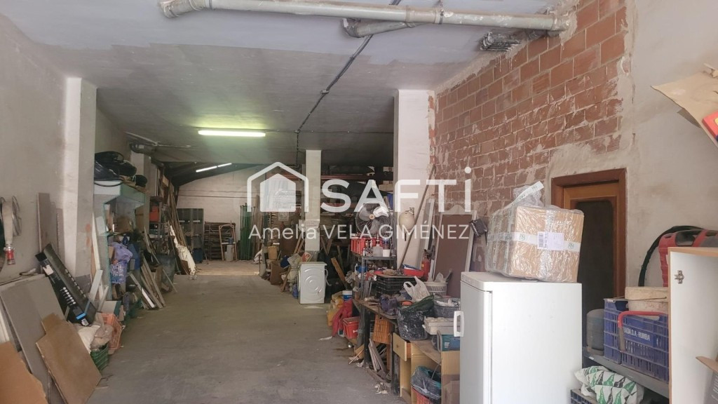 Local de gran tamaño con muchas posibilidades. - foto 3