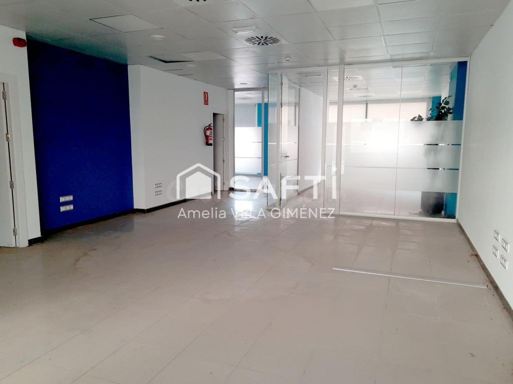 Inmejorable local para tu negocio en Puerto de Sagunto. - foto 2