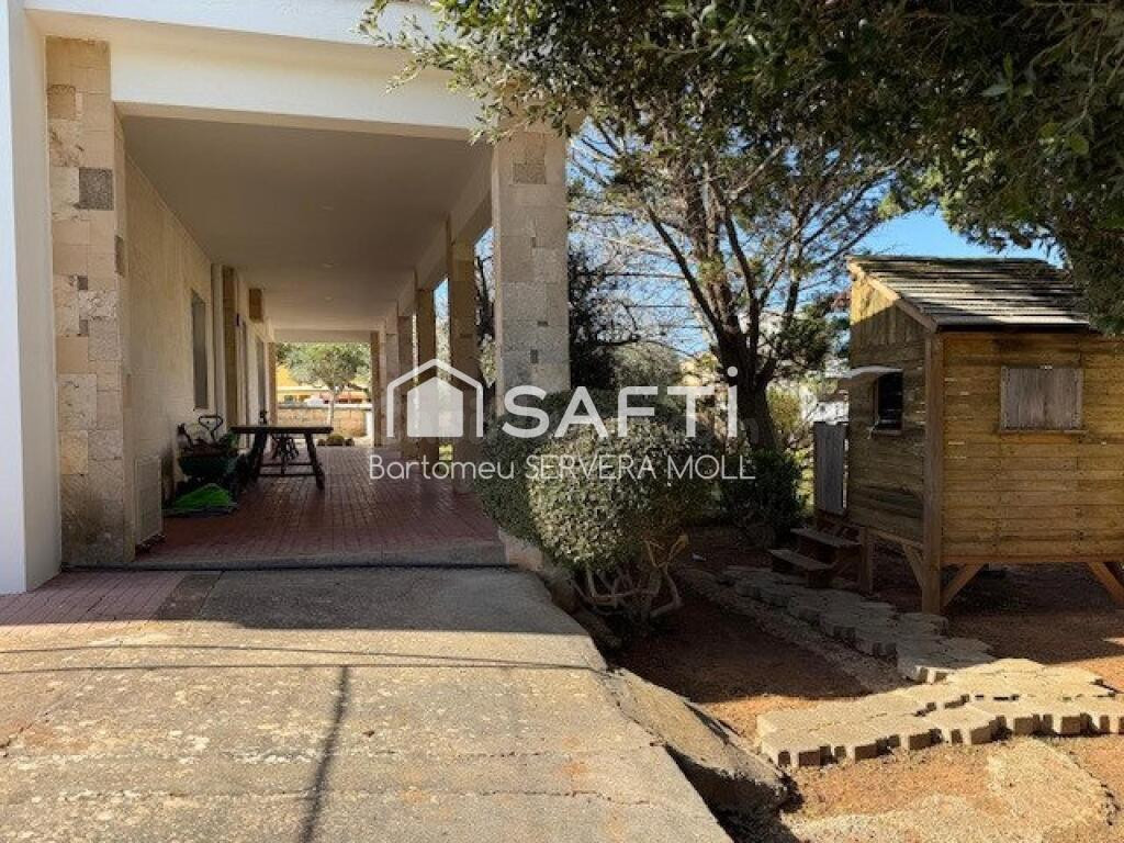 CHALET EXCLUSIVO CON JARDÍN Y TERRAZA CUBIERTA EN CIUTADELLA - foto 2