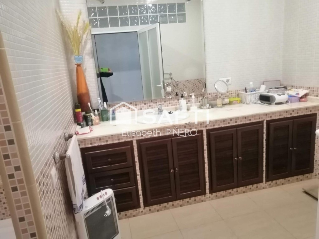CASA EN PLANTA BAJA CON GRAN PATIO, NAVE Y GARAJE - foto 5