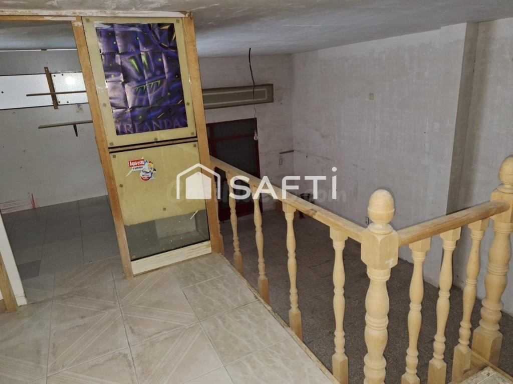 Local comercial a la venta en Villena - Zona La Morenica - S - foto 2