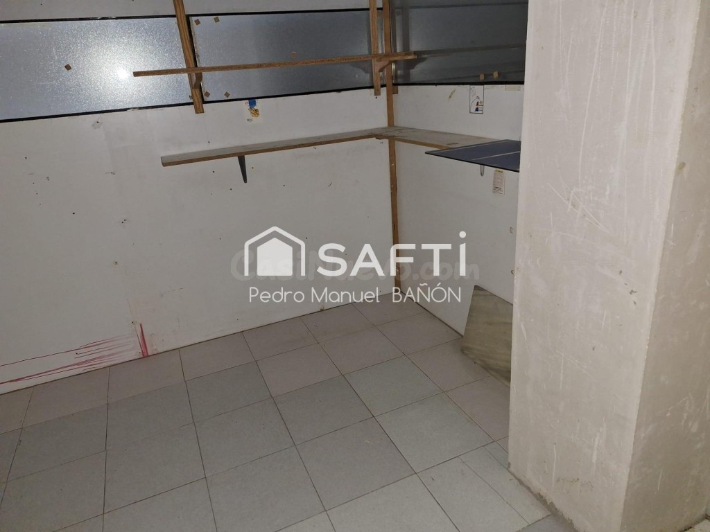Local comercial a la venta en Villena - Zona La Morenica - S - foto 4