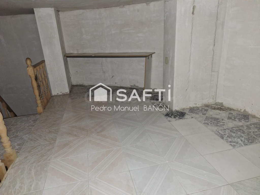 Local comercial a la venta en Villena - Zona La Morenica - S - foto 5