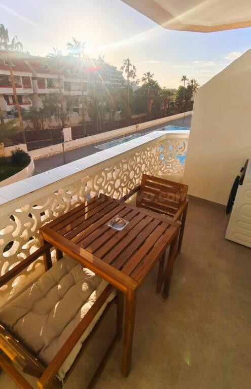 Apartamento de 1 dormitorio con terraza en Residencial Playa