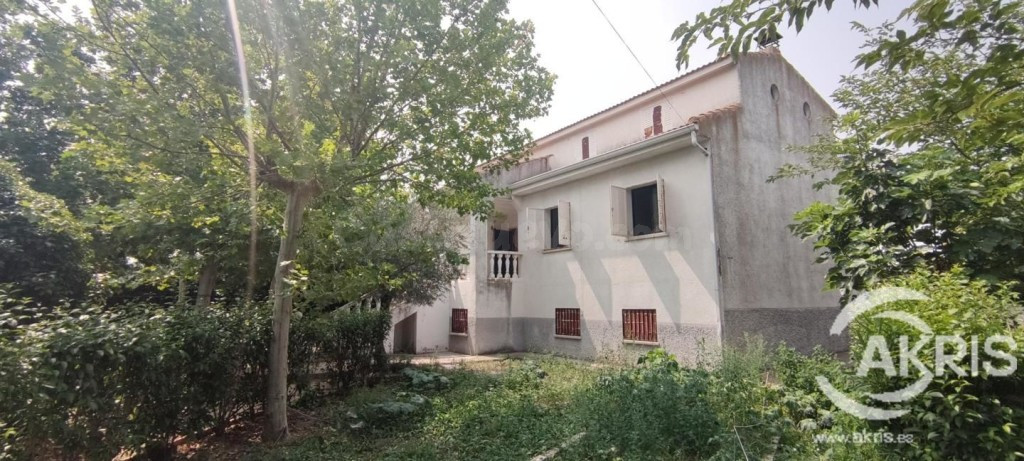 Chalet independiente con piscina en Lominchar - NO hipotecab