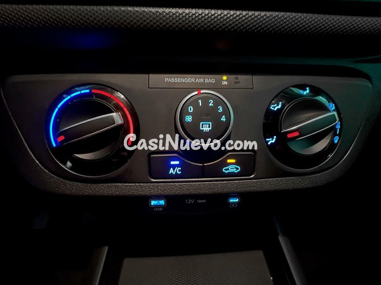 Hyundai i10 1.0 MPI 63CV Essence Connect - foto 13