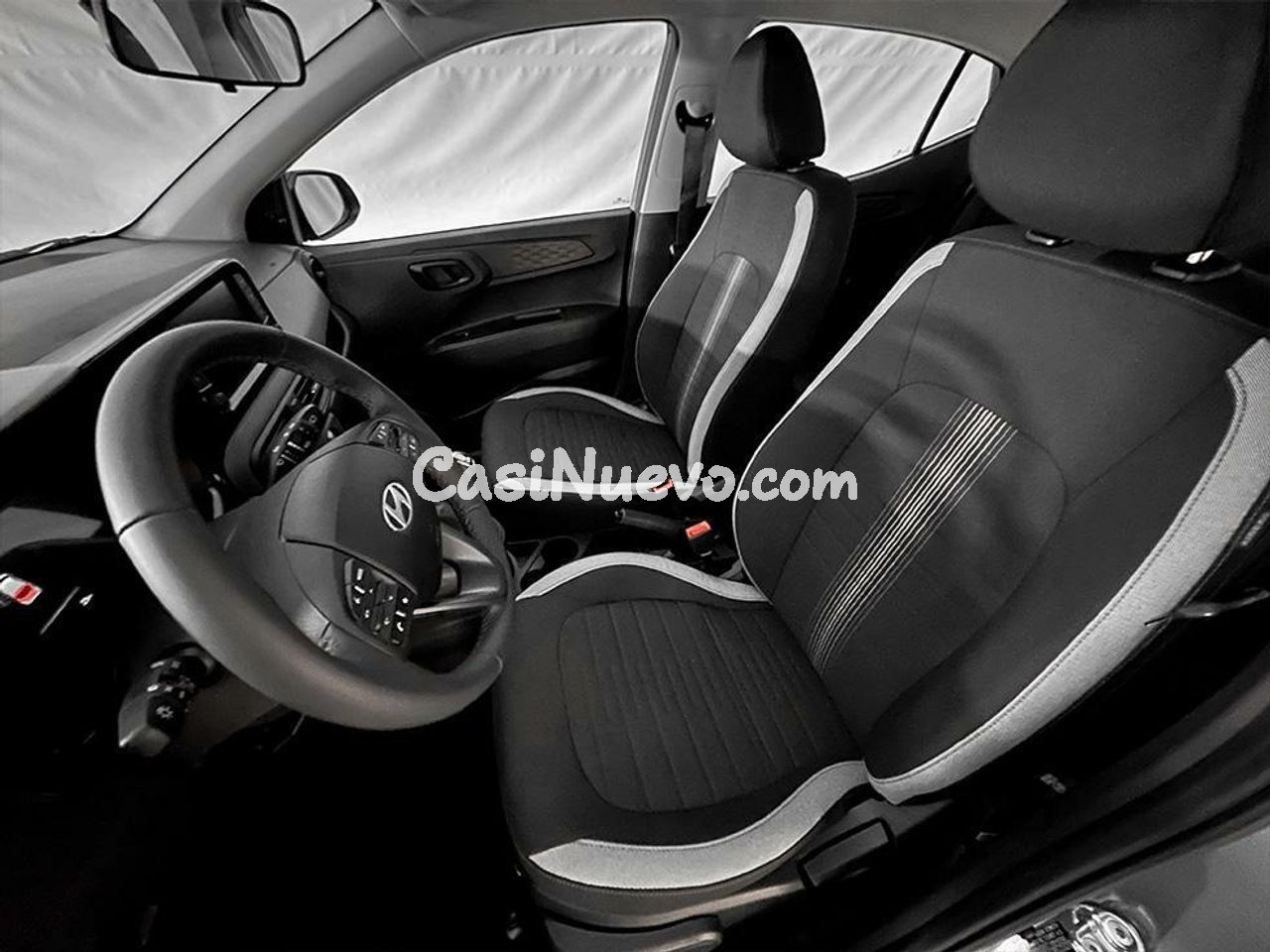 Hyundai i10 1.0 MPI 66CV Essence - foto 12