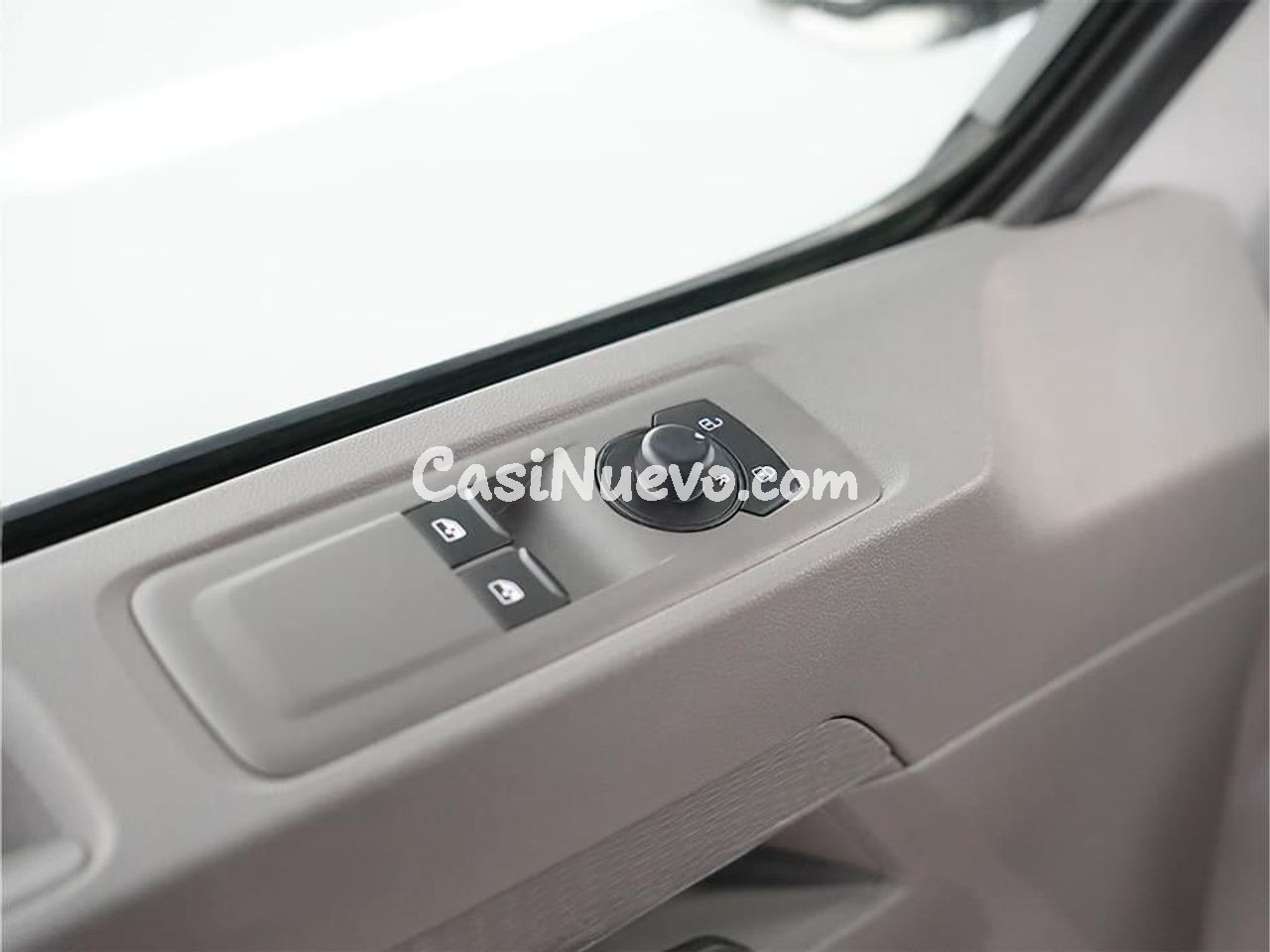 Volkswagen Caravelle 2.0 TDI 150CV Corta 9 plazas - foto 16