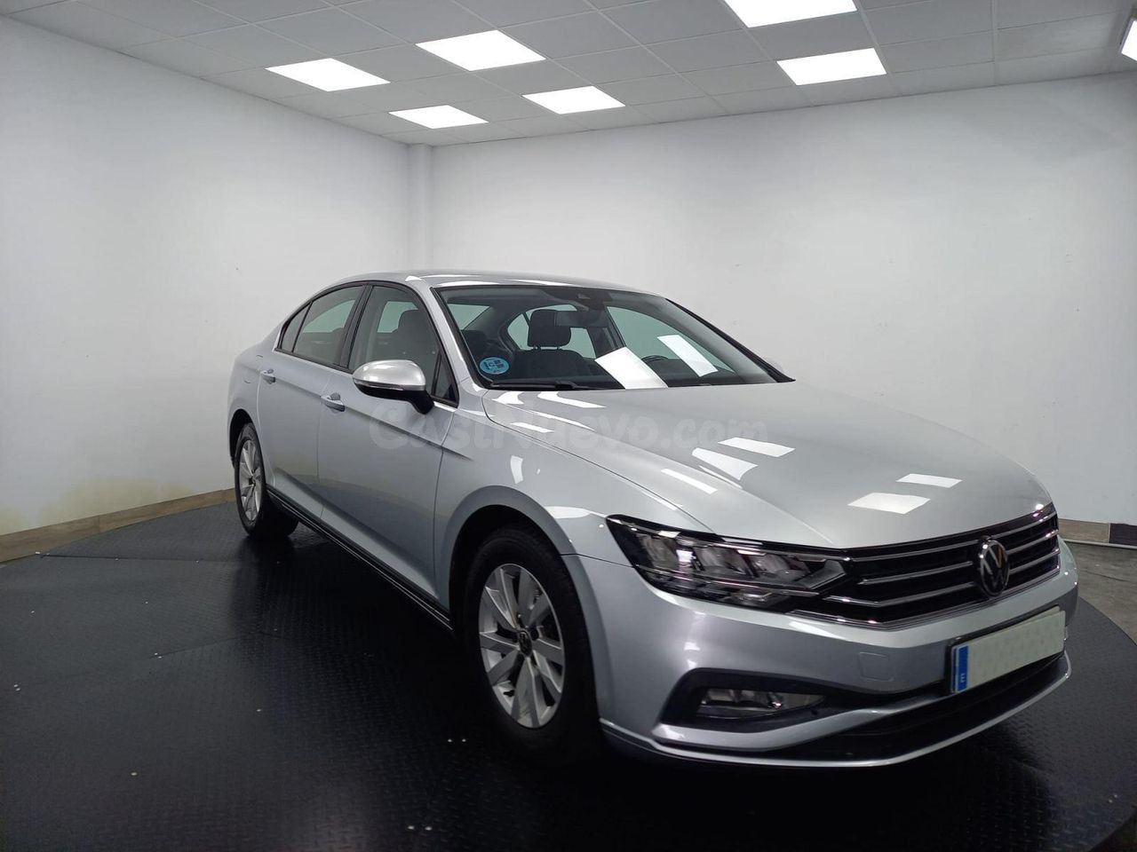 VOLKSWAGEN PASSAT SEDÁN 2.0 TDI 110KW (150CV) - foto 2