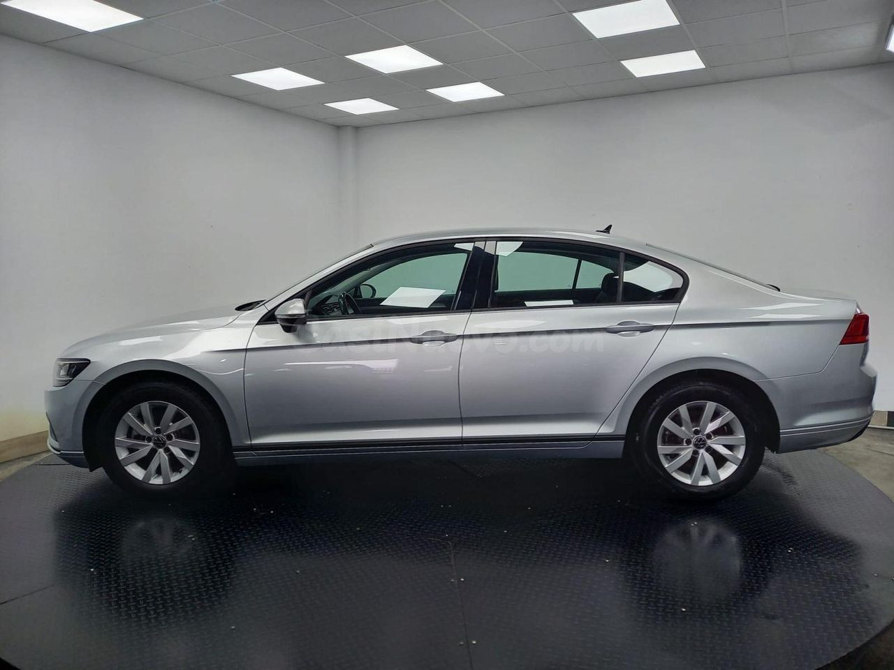 VOLKSWAGEN PASSAT SEDÁN 2.0 TDI 110KW (150CV) - foto 3