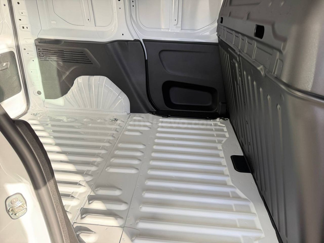 Opel Combo Cargo Cargo L 1000kg Diesel 1.5 100HP S&S MT E -