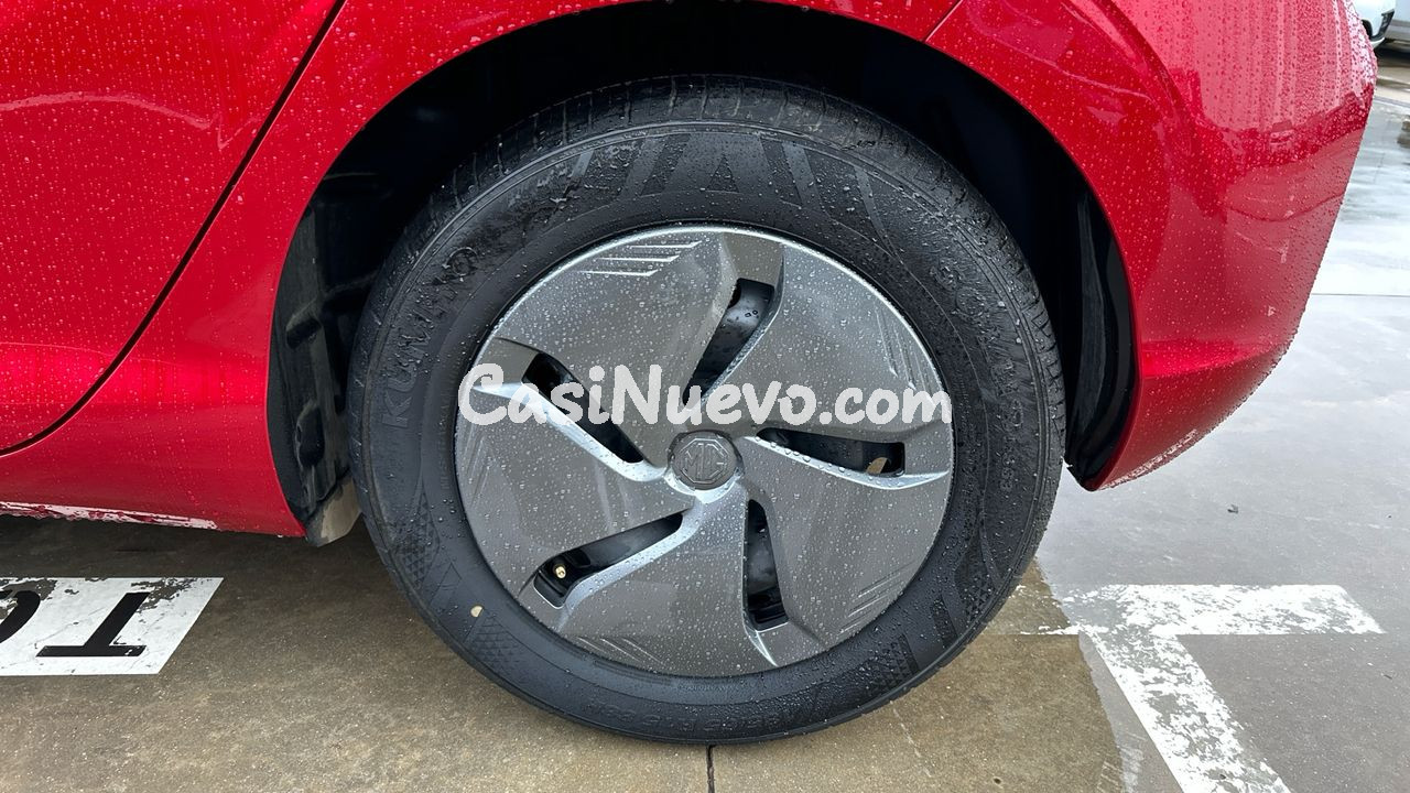 MG MG3 1.5 HEV STANDARD 195 5P - foto 6