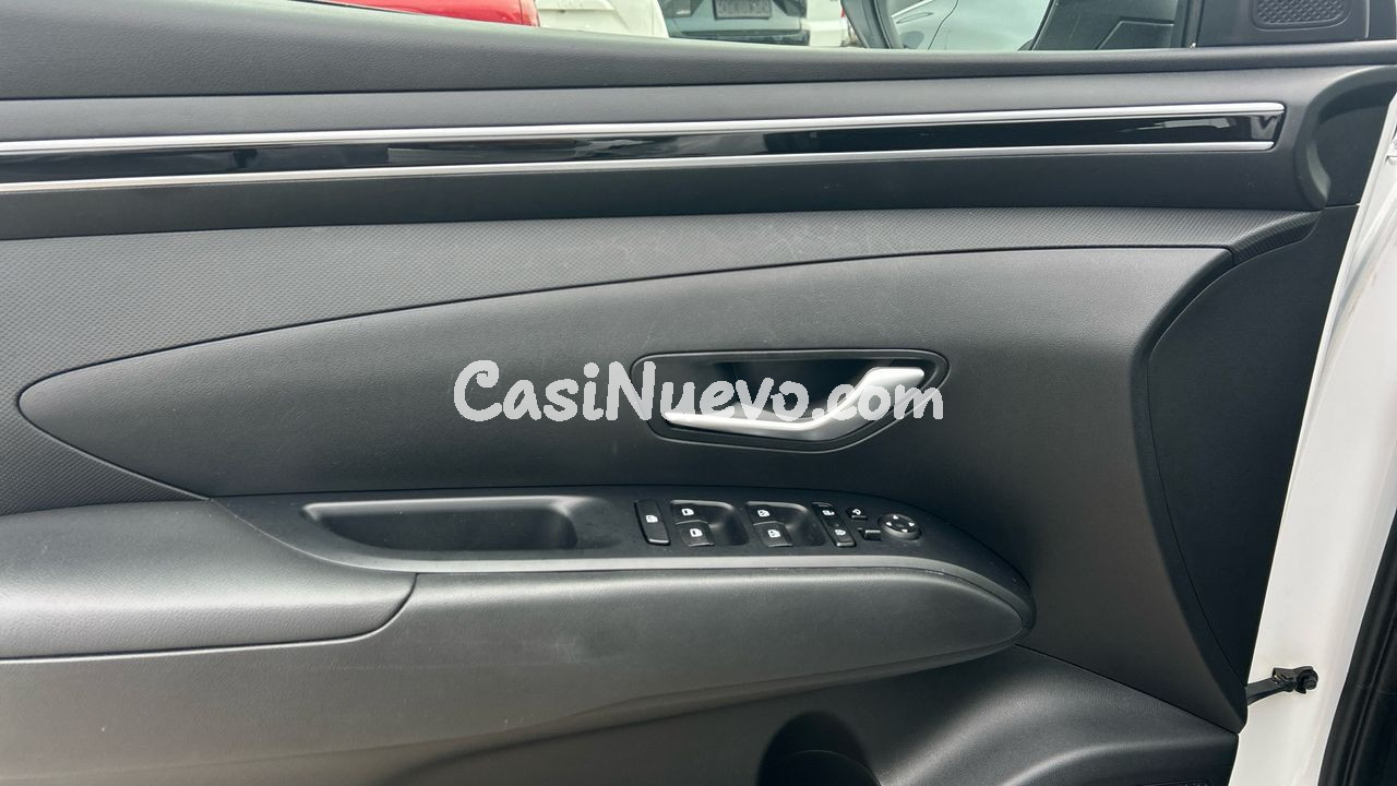 Hyundai Tucson 1.6 TGDI 169KW HEV MAXX SKY AUTO 230 5P - foto 20