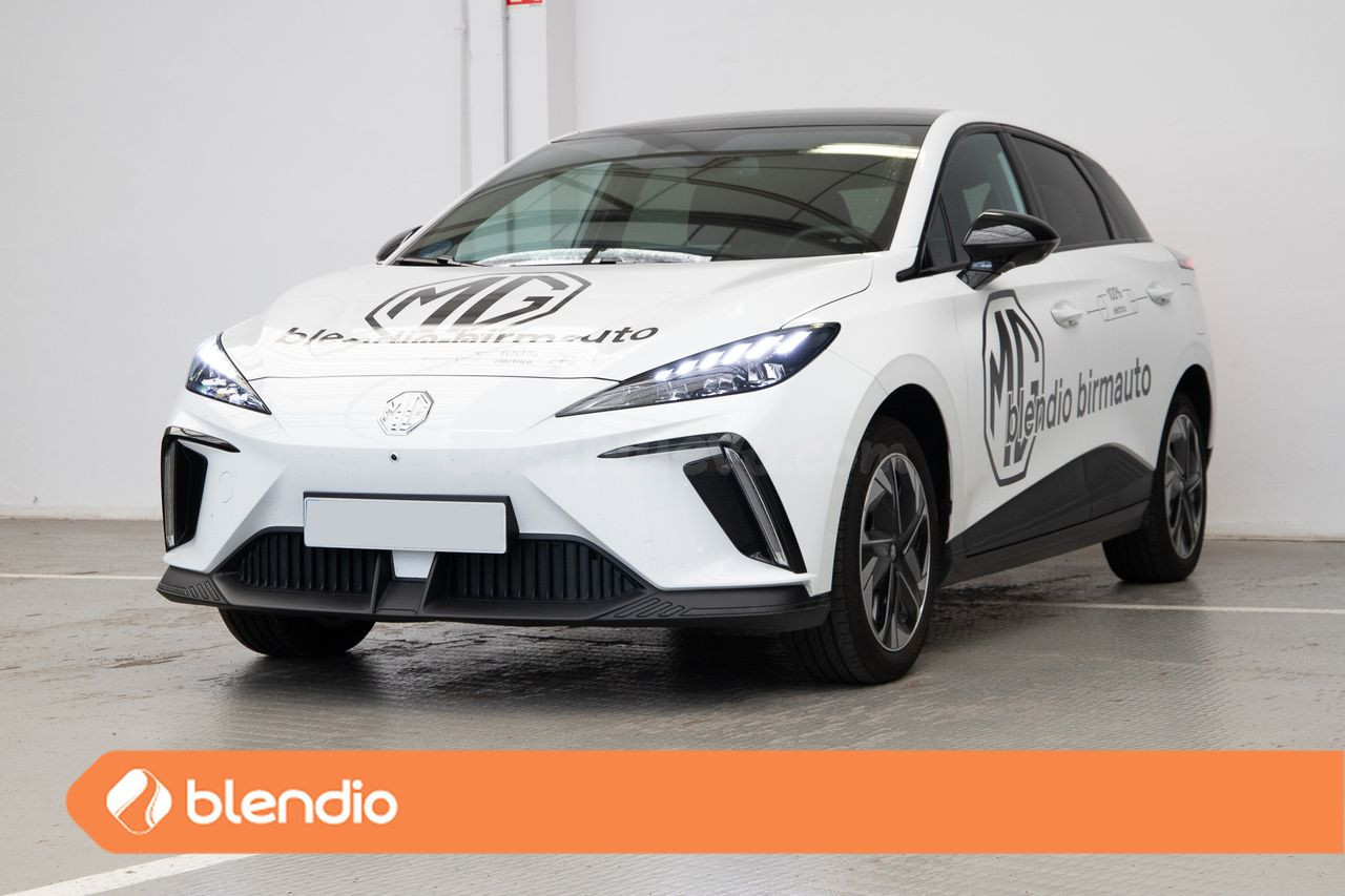 MG MG4 BEV 64KWH LUXURY 204 5P