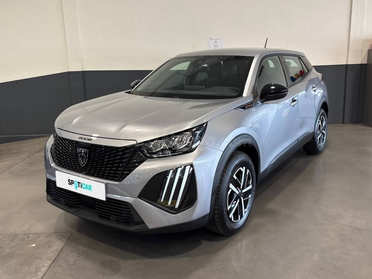 Peugeot 2008 2 1.2 PureTech 100cv Style