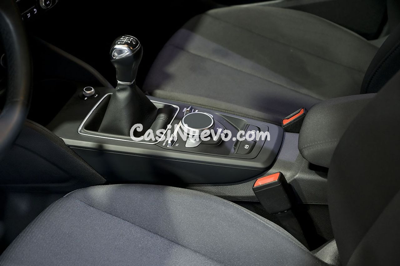 Audi Q2 Advanced 30 TDI 85kW 116CV - foto 27