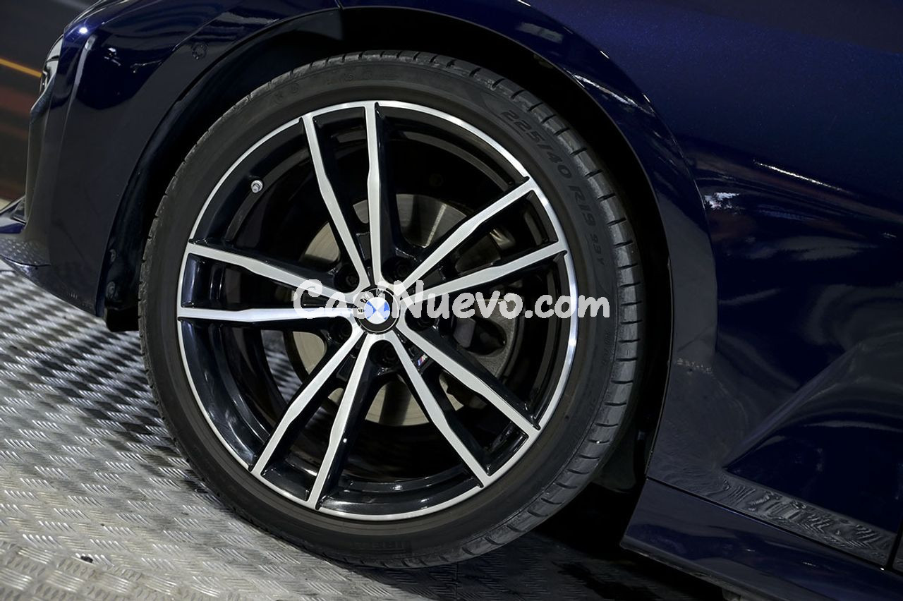 BMW Serie 3 320d Auto. - foto 13