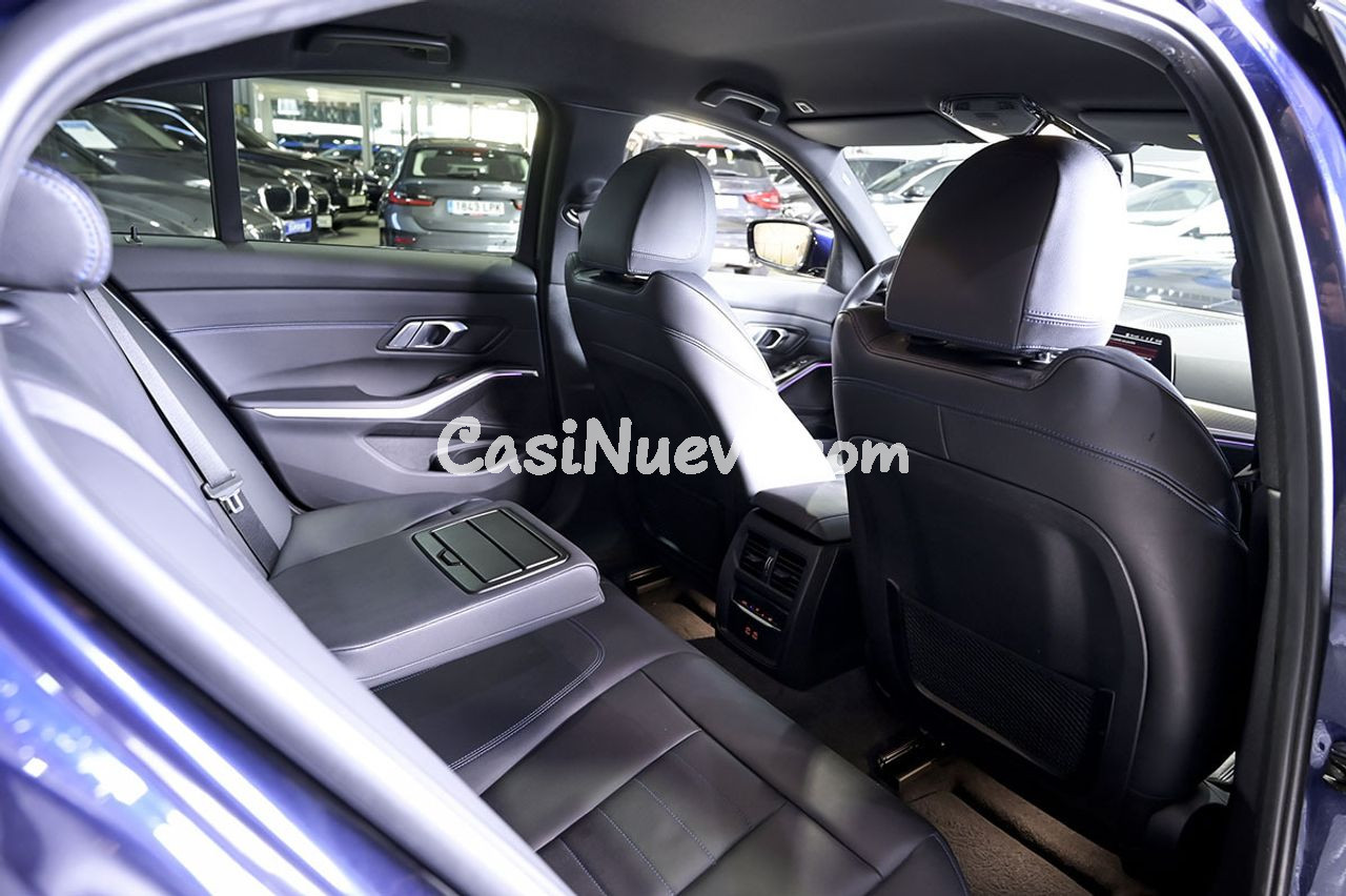 BMW Serie 3 320d Auto. - foto 14