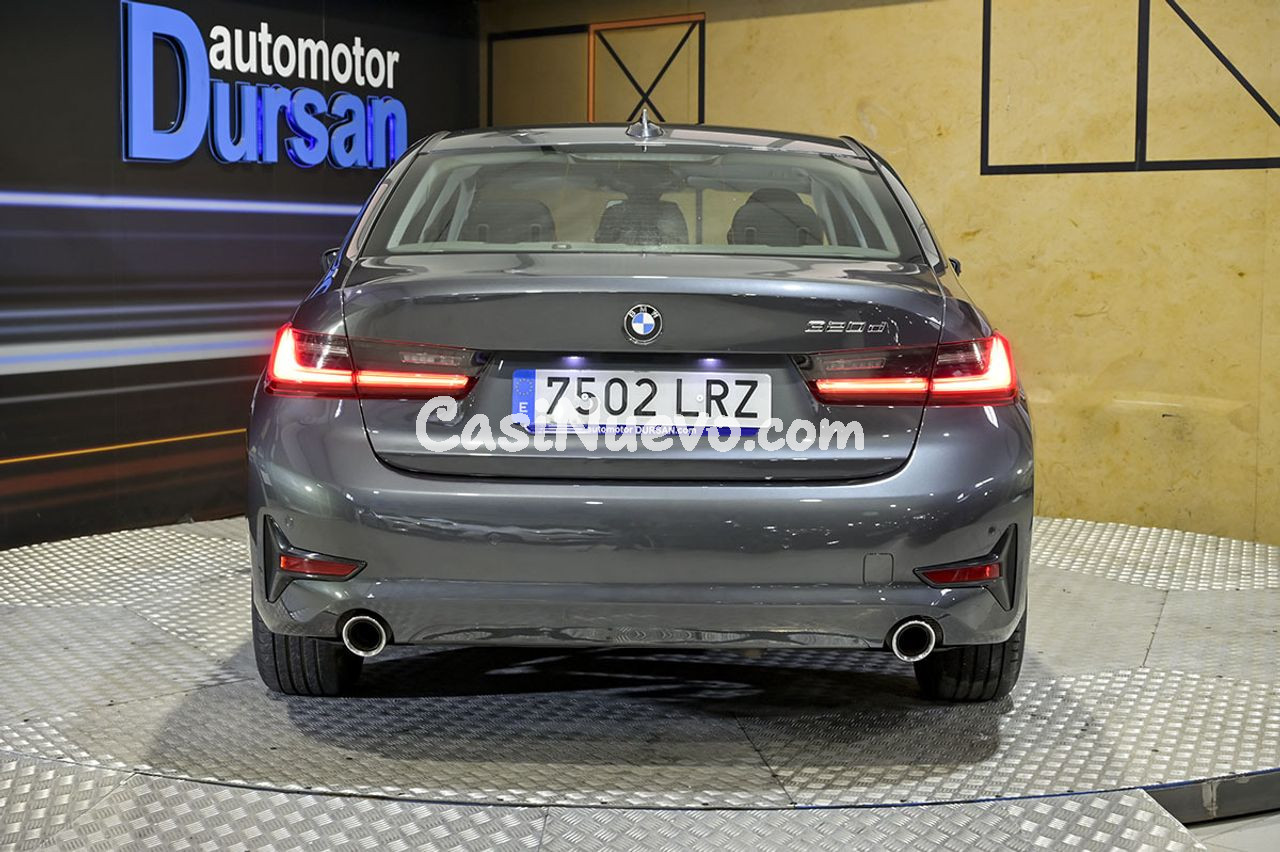 BMW Serie 3 320d Auto. - foto 16