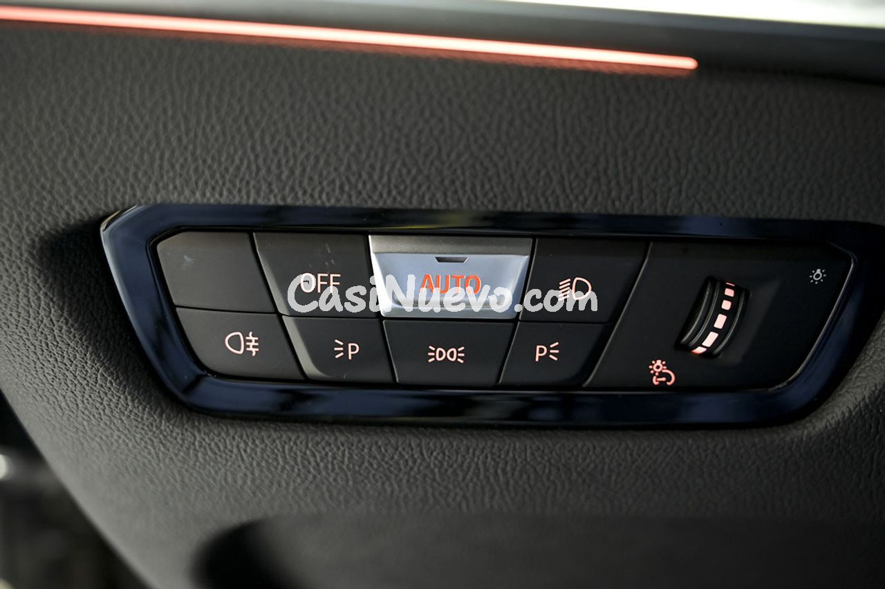 BMW Serie 3 320d Auto. - foto 23