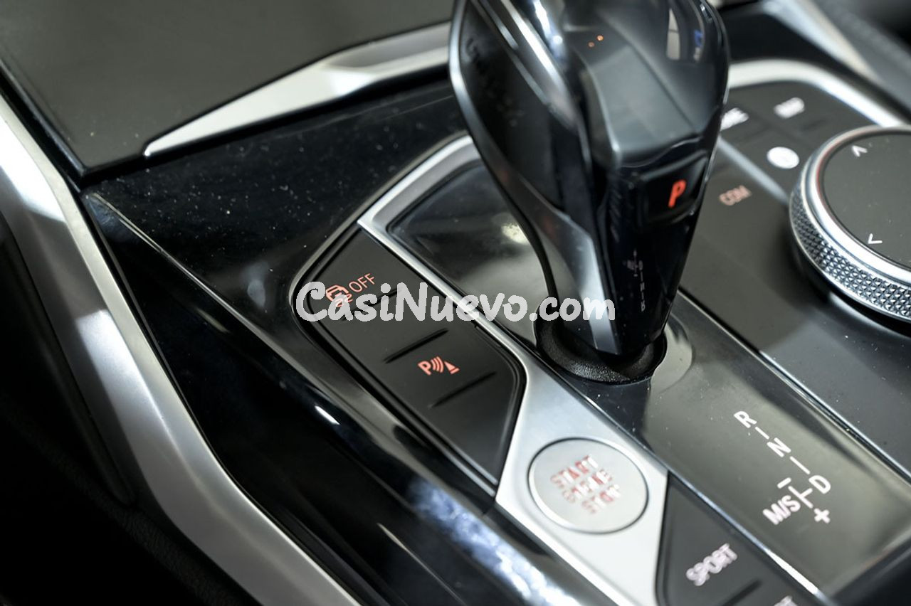 BMW Serie 3 320d Auto. - foto 35