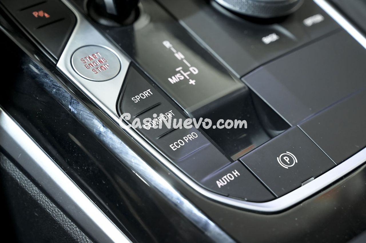 BMW Serie 3 320d Auto. - foto 36