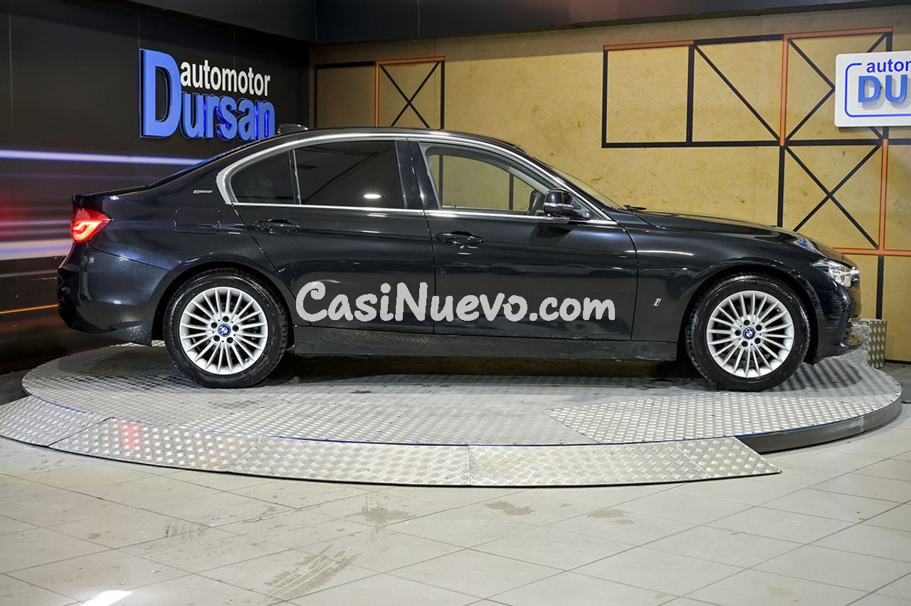 BMW Serie 3 330e - foto 21