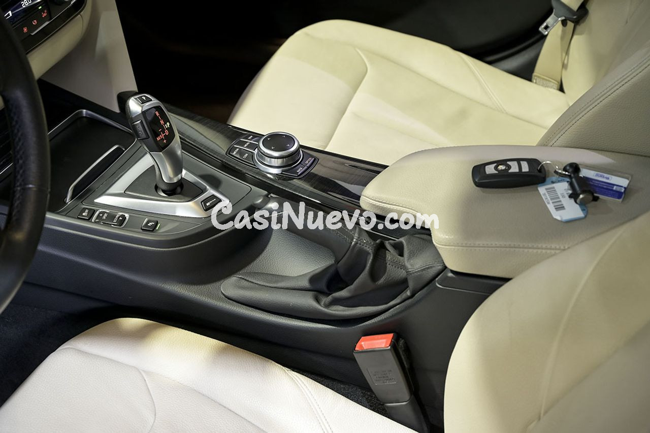 BMW Serie 3 330e - foto 29