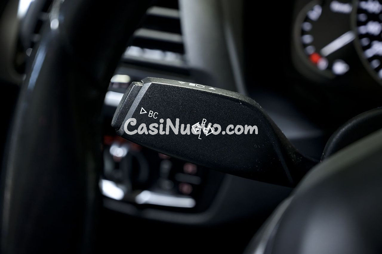 BMW X3 xDrive20d - foto 32