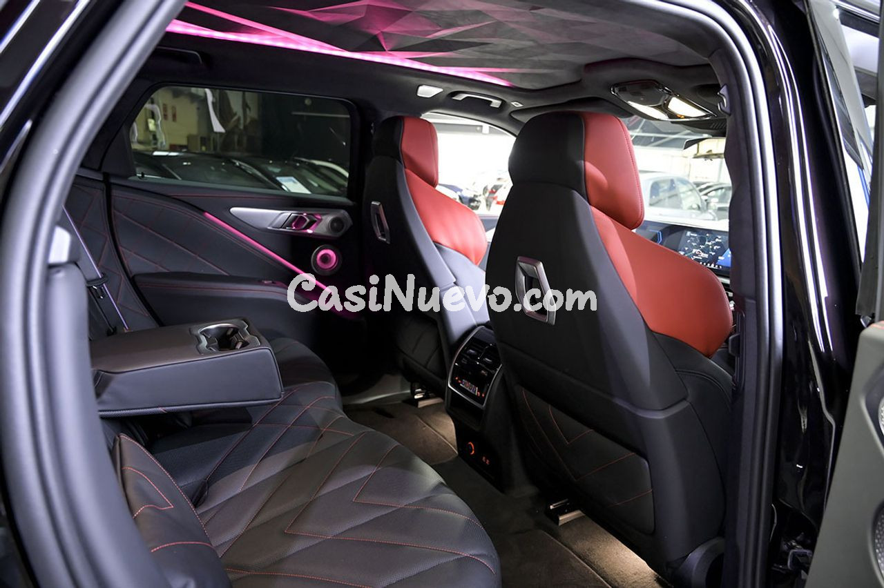 BMW XM 550 kW 748 CV Label Red - foto 28