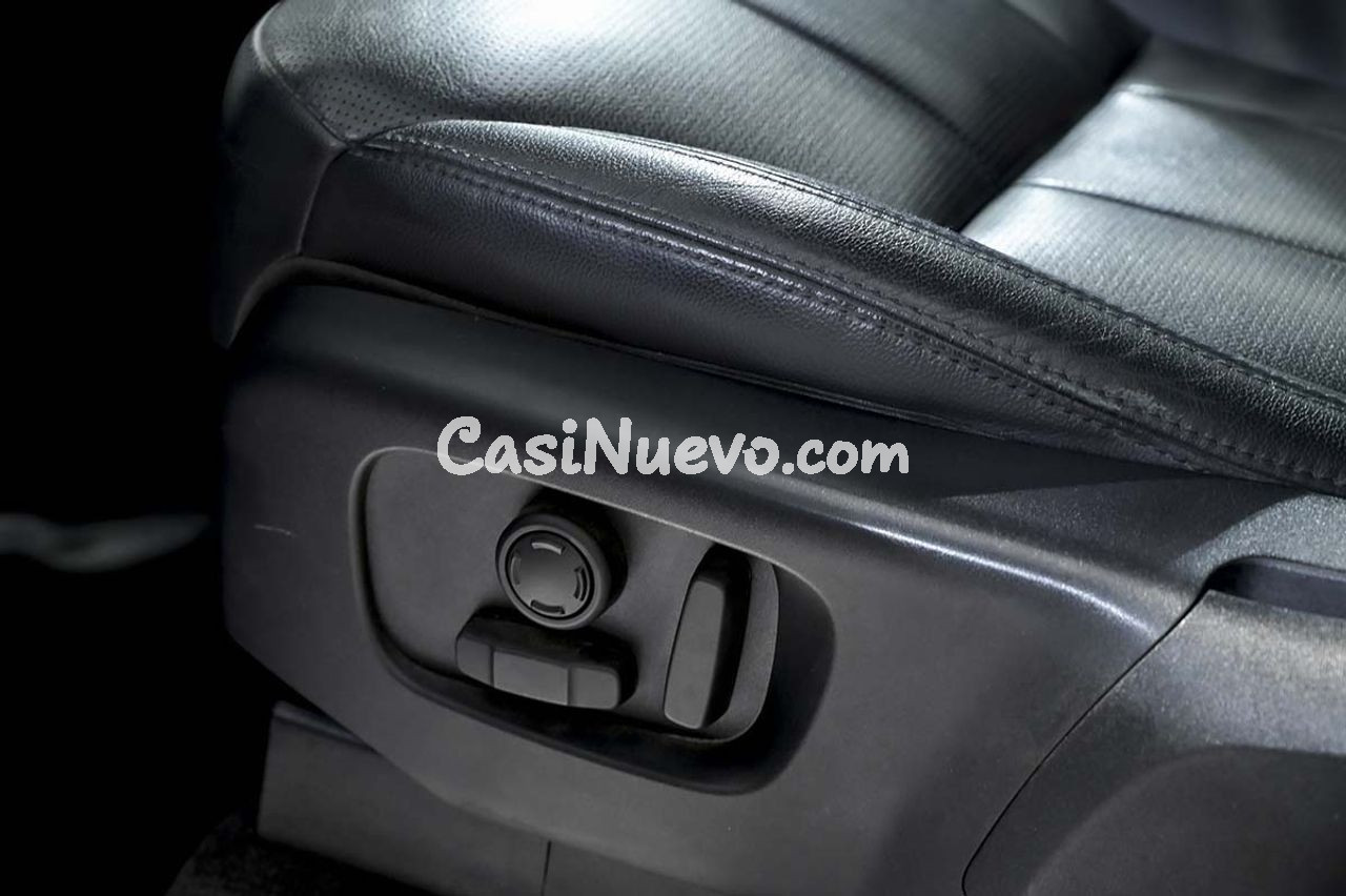 Land-Rover Discovery 2.0 I4 TD4 132kW 180CV HSE Auto - foto 28