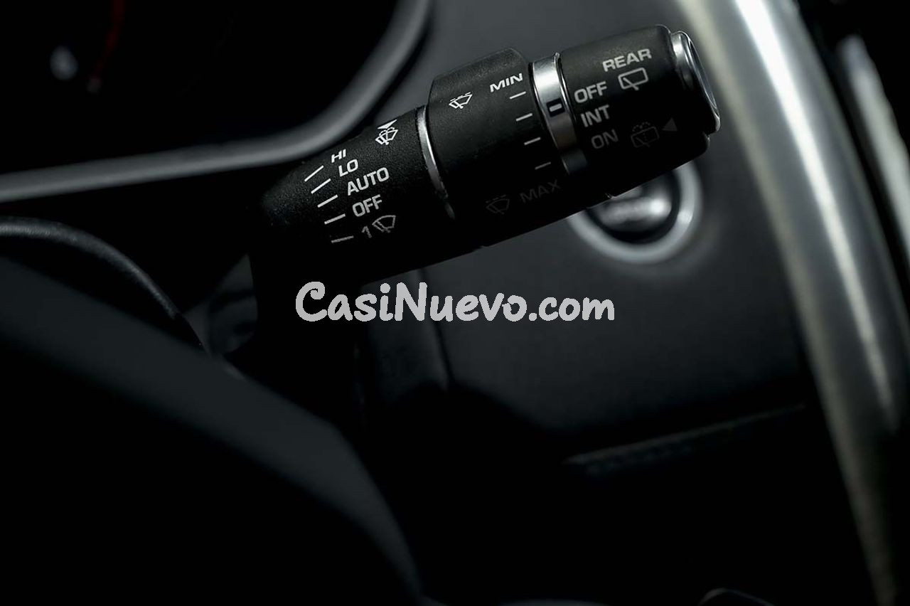 Land-Rover Discovery 2.0 I4 TD4 132kW 180CV HSE Auto - foto 35