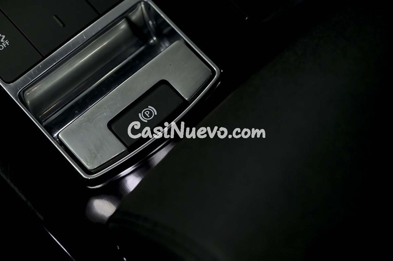 Land-Rover Discovery 2.0 I4 TD4 132kW 180CV HSE Auto - foto 52