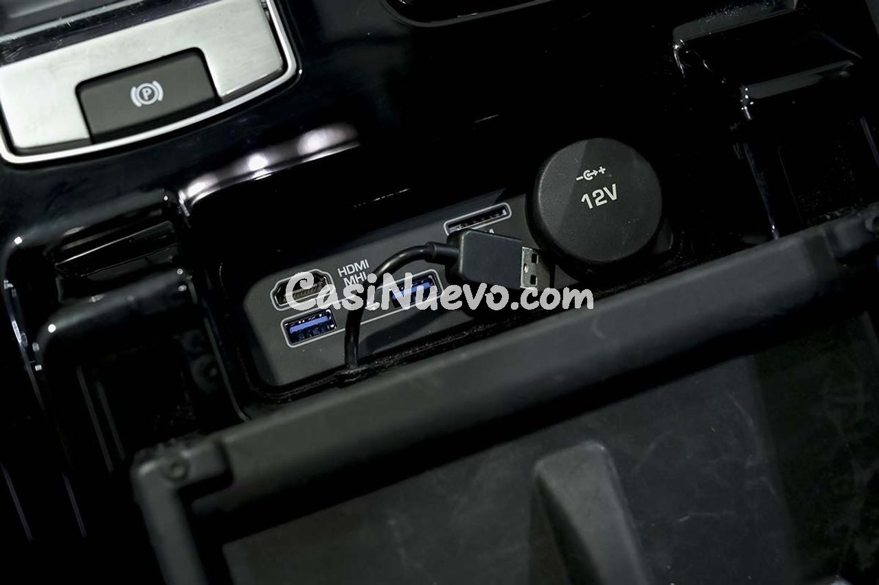 Land-Rover Discovery 2.0 I4 TD4 132kW 180CV HSE Auto - foto 61