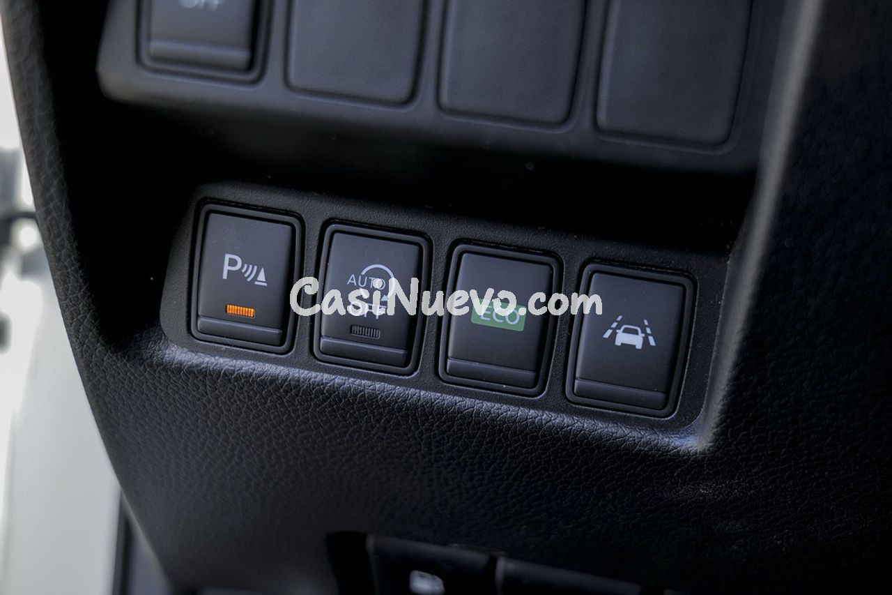 Nissan Qashqai 1.6dCi TEKNA 4x2 XTRONIC Alcantara - foto 25