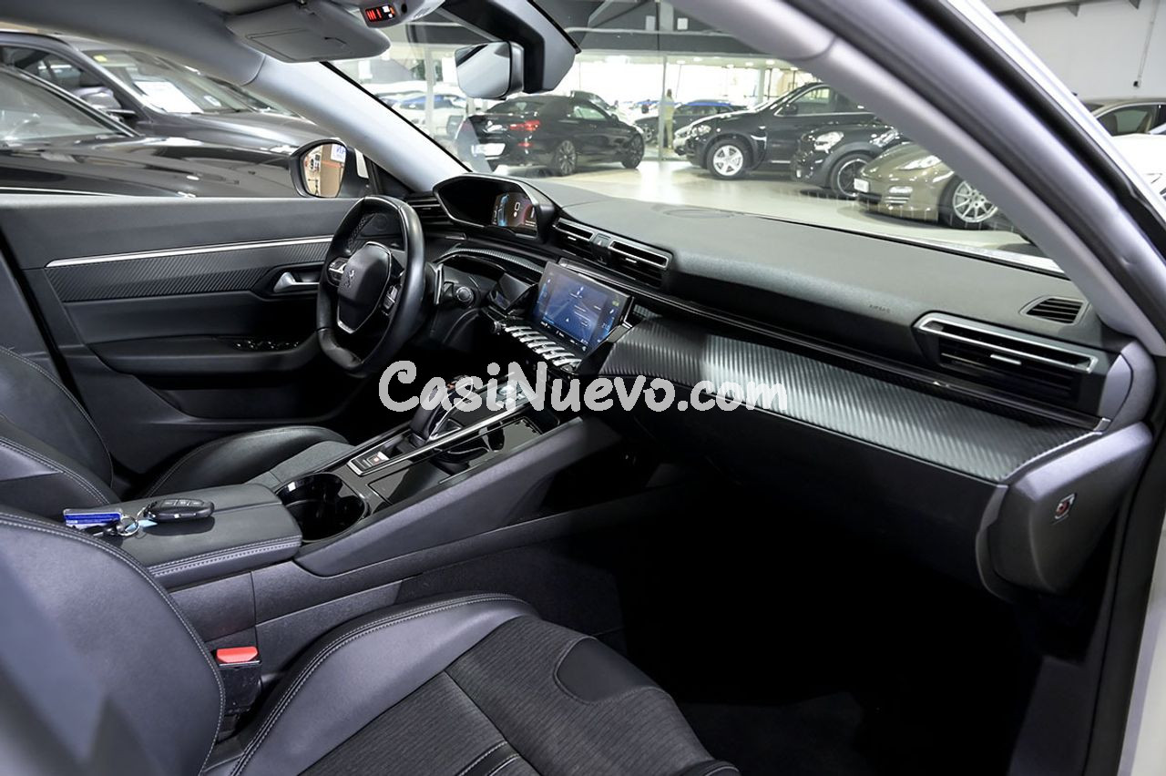 Peugeot 508 Hybrid 5P Allure 225 eEAT8 - foto 44