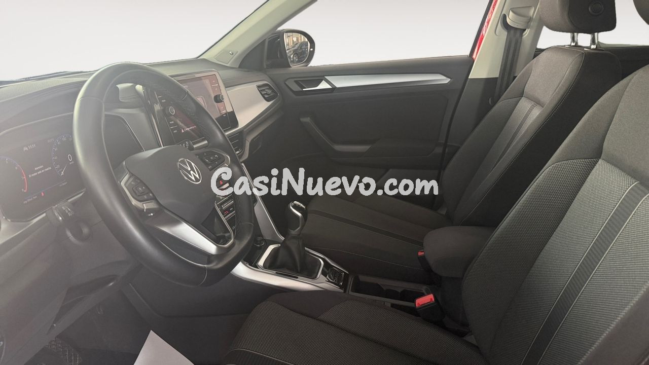 Volkswagen T-Roc "DARK MAS"1.0 TSI 81 KW (110 CV) 6 VEL. - foto 9