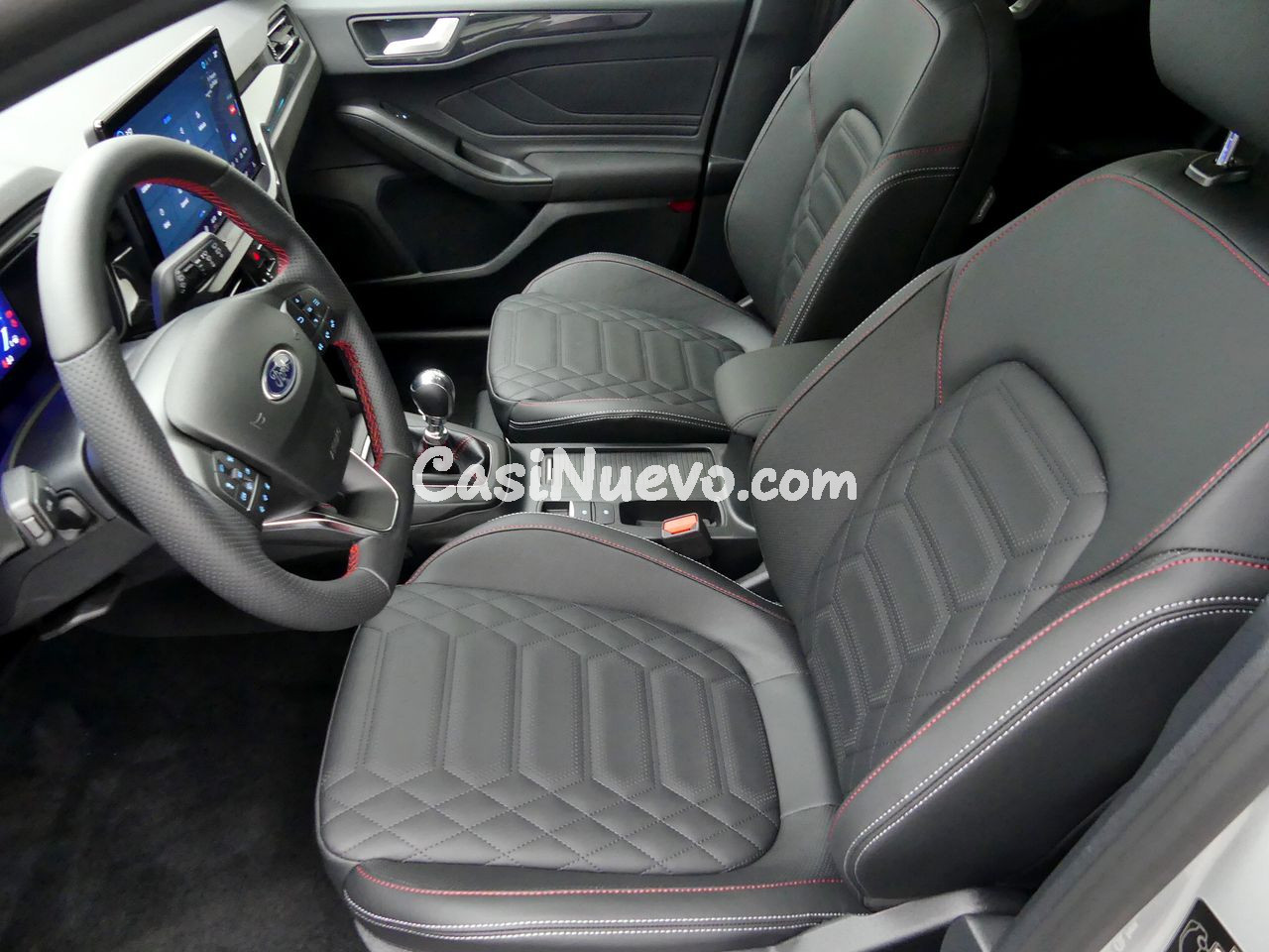 Ford Focus 1.0 ECOBOOST MHEV 92KW ST-LINE X 125 5P - foto 16